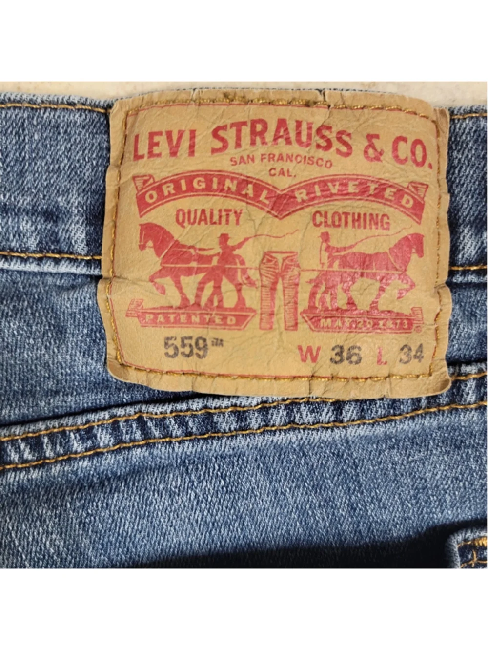 Levis levi 559